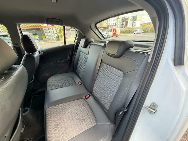 Used Vauxhall Corsa 2015 for sale - 76349344: Photo 33