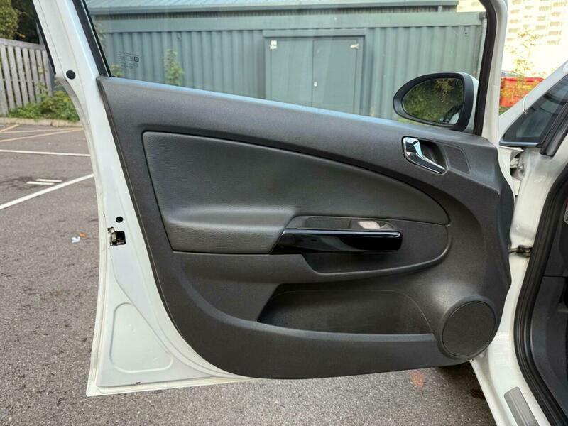 Used Vauxhall Corsa 2015 for sale - 76349344: Photo 39