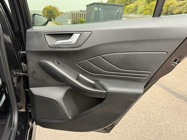 Used Ford Focus 2020 for sale - 76260281: Photo 46