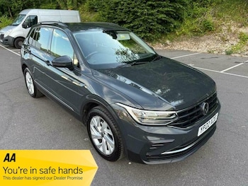 Volkswagen - Tiguan