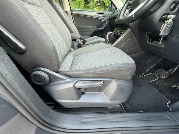 Used Volkswagen Tiguan 2022 for sale - 75600028: Photo 35