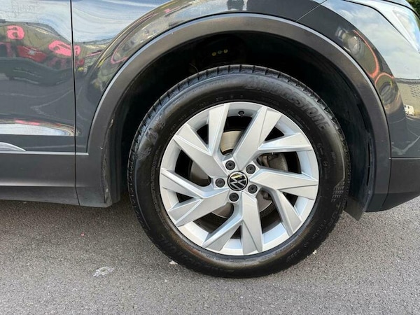 Used Volkswagen Tiguan 2022 for sale - 75600028: Photo 9