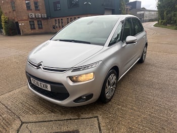 Used Citroen C4 Picasso 2016 for sale - 79847516: Photo