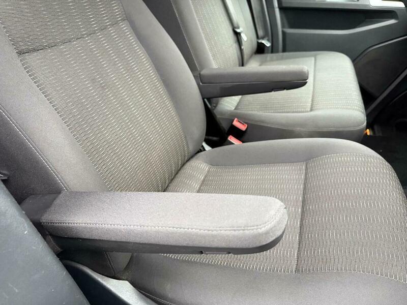 Used Volkswagen Transporter Shuttle 2019 for sale - 77242682: Photo 60