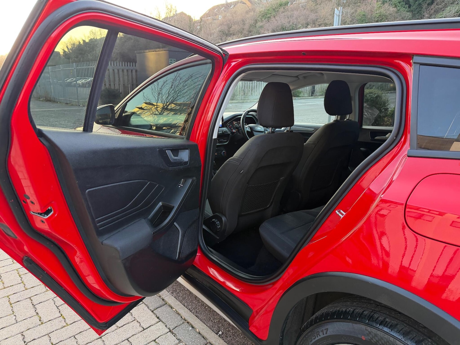 Used Ford Focus 2020 for sale - 77053949: Photo 26