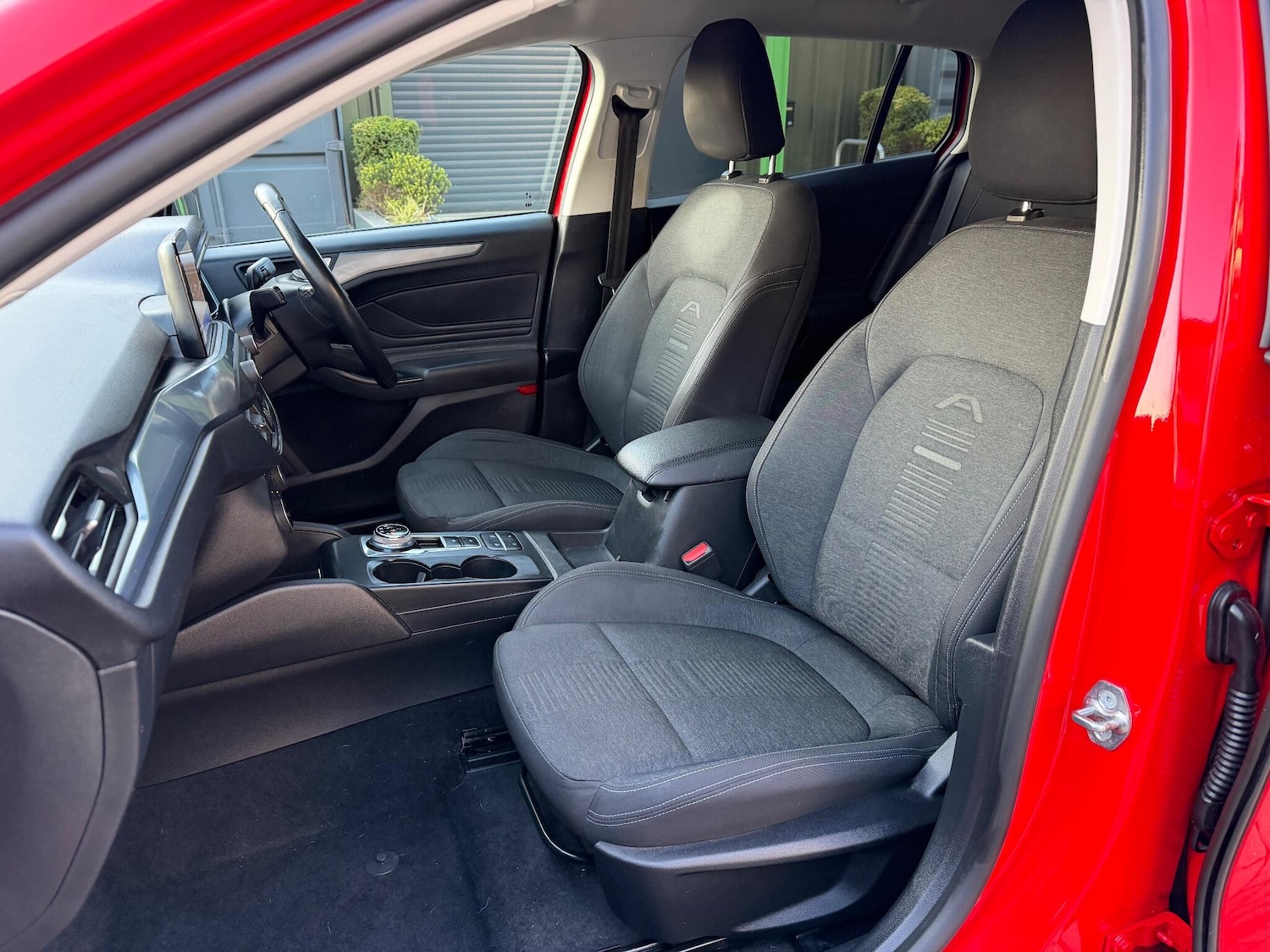 Used Ford Focus 2020 for sale - 77053949: Photo 48