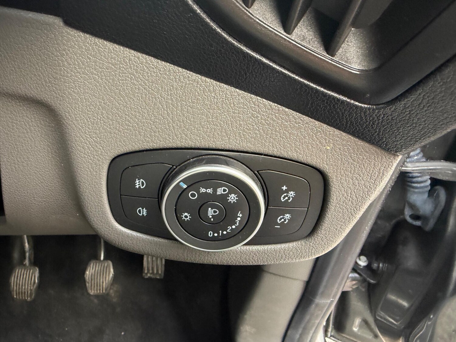 Used Ford Grand Tourneo Connect for sale - 77695502: Photo 15