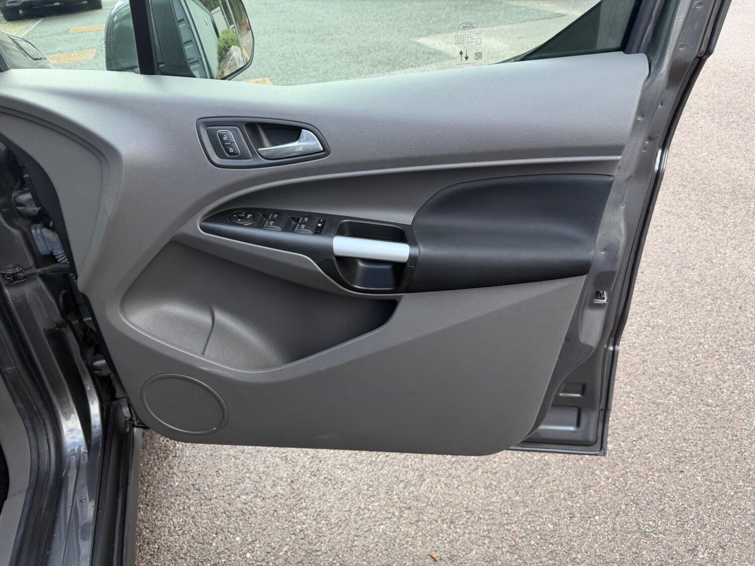 Used Ford Grand Tourneo Connect for sale - 77695502: Photo 18