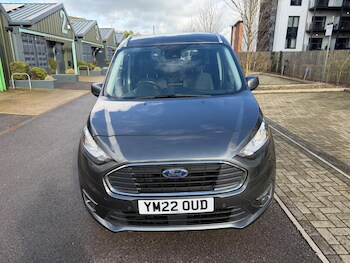 Used Ford Grand Tourneo Connect 2022 for sale - 77695502: Photo