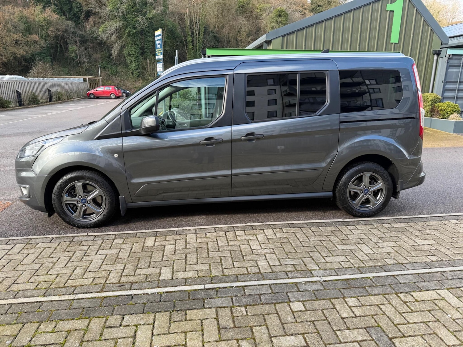 Used Ford Grand Tourneo Connect for sale - 77695502: Photo 5