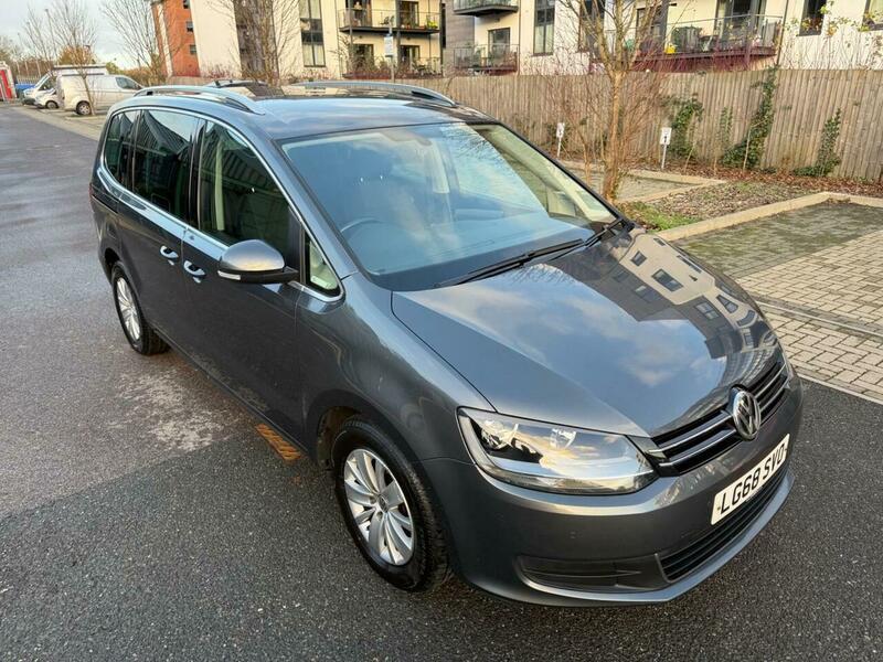 Used Volkswagen Sharan 2018 for sale - 76942360: Photo 1