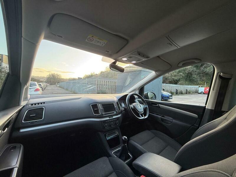 Used Volkswagen Sharan 2018 for sale - 76942360: Photo 43