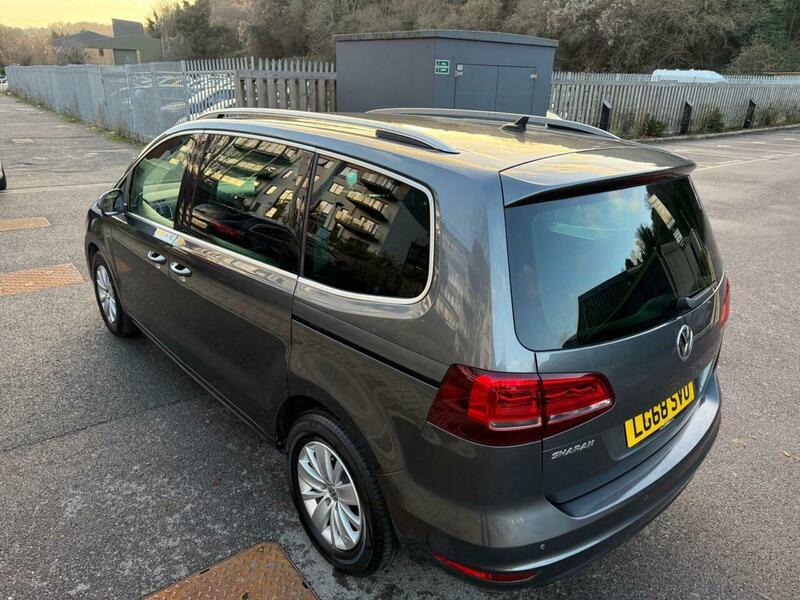 Used Volkswagen Sharan 2018 for sale - 76942360: Photo 8