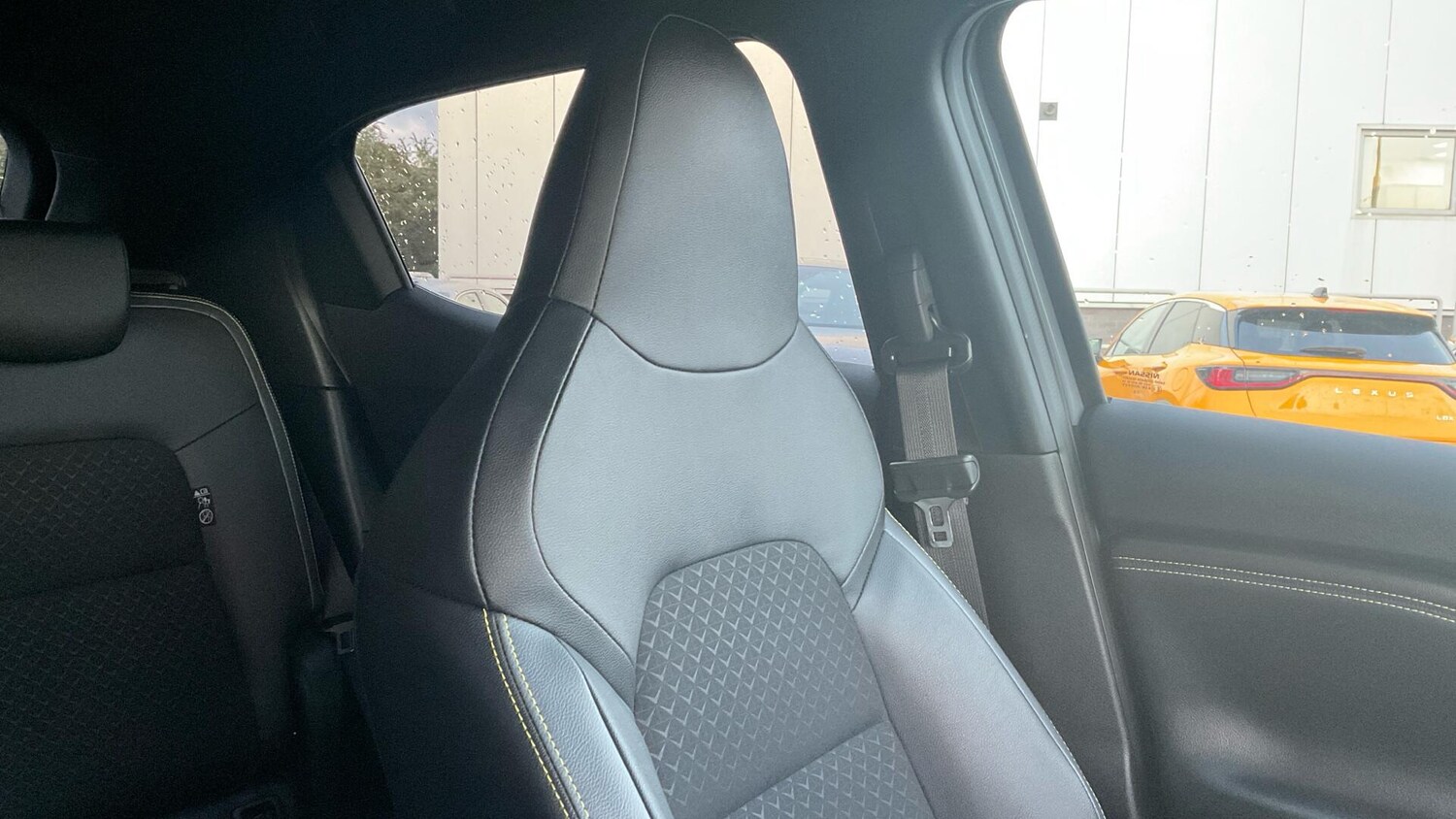 Used Nissan Juke 2022 for sale - 76772037: Photo 35