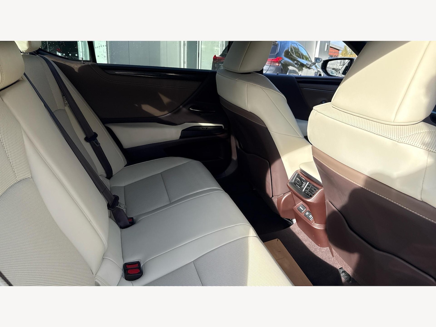 Used Lexus ES 2021 for sale - 76607326: Photo 11