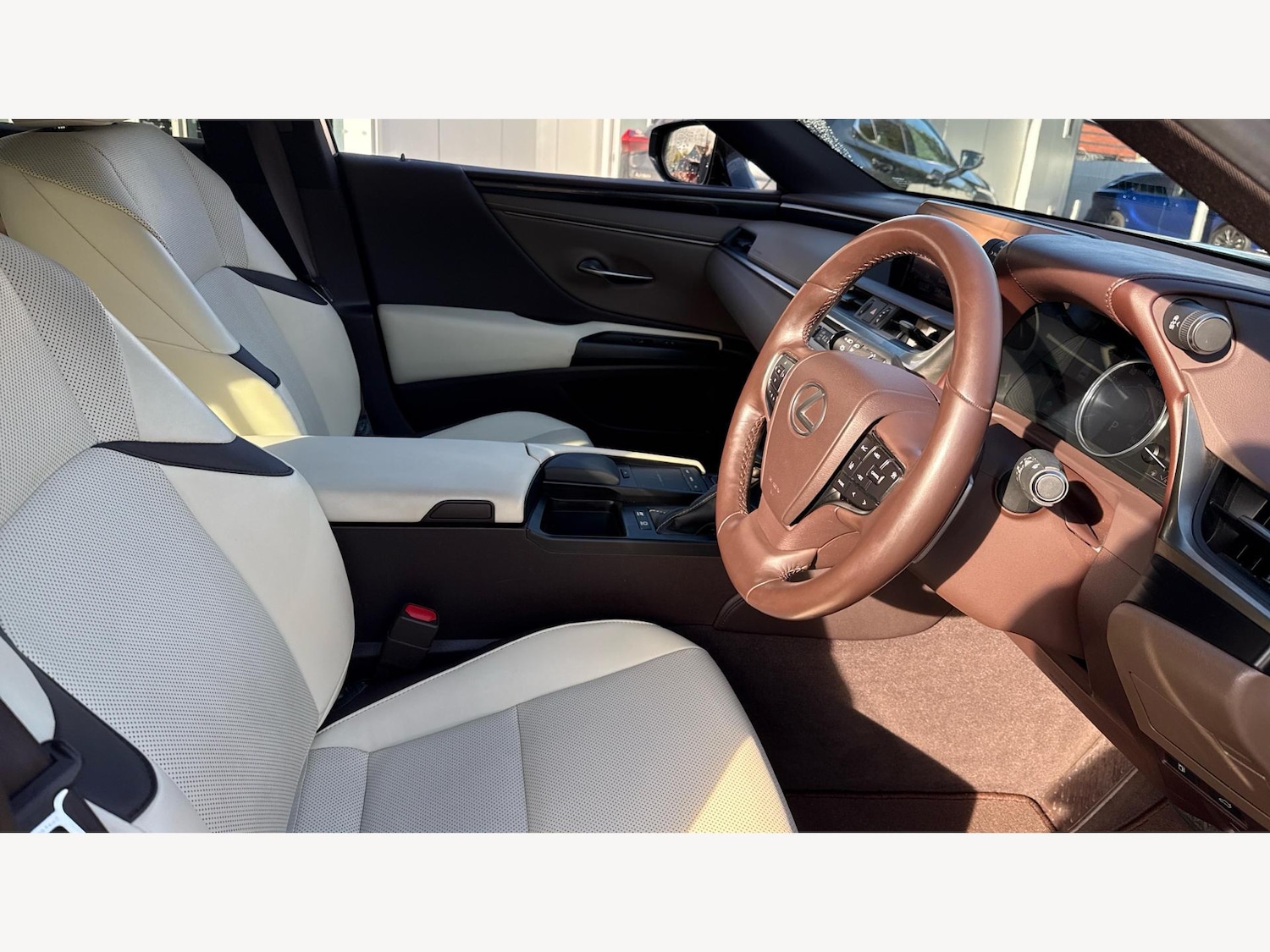 Used Lexus ES 2021 for sale - 76607326: Photo 15