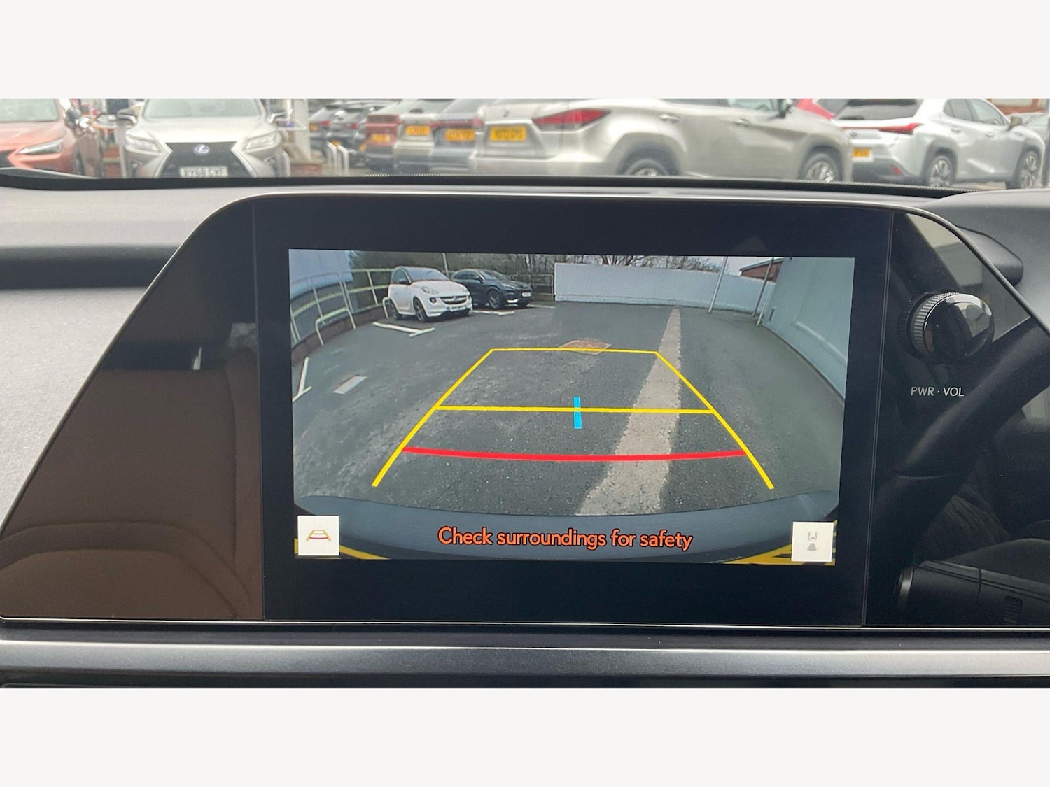 Used Lexus UX 2023 for sale - 77646763: Photo 26