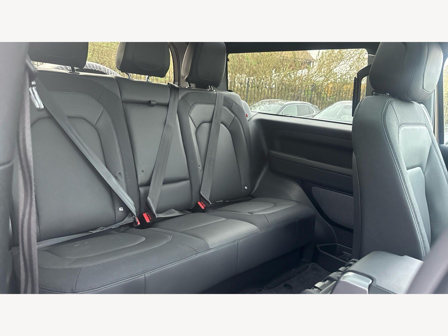 Used Land Rover Defender 90 for sale - 77982506: Photo 11