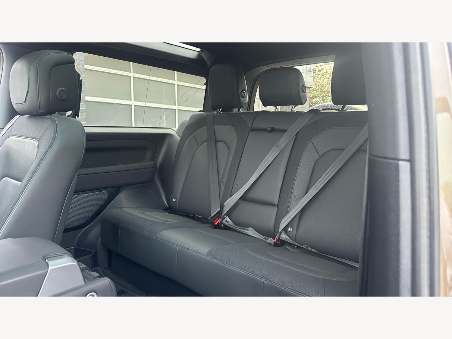 Used Land Rover Defender 90 for sale - 77982506: Photo 16