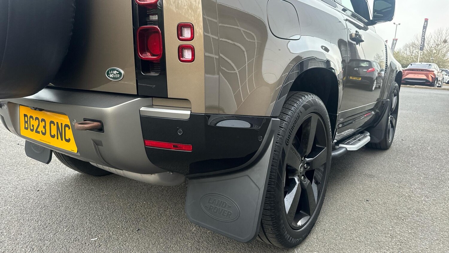 Used Land Rover Defender 90 for sale - 77982506: Photo 41