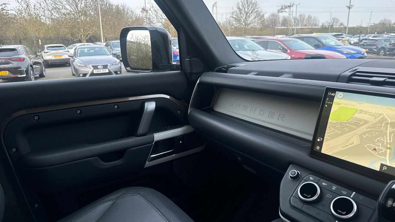 Used Land Rover Defender 90 for sale - 77982506: Photo 56