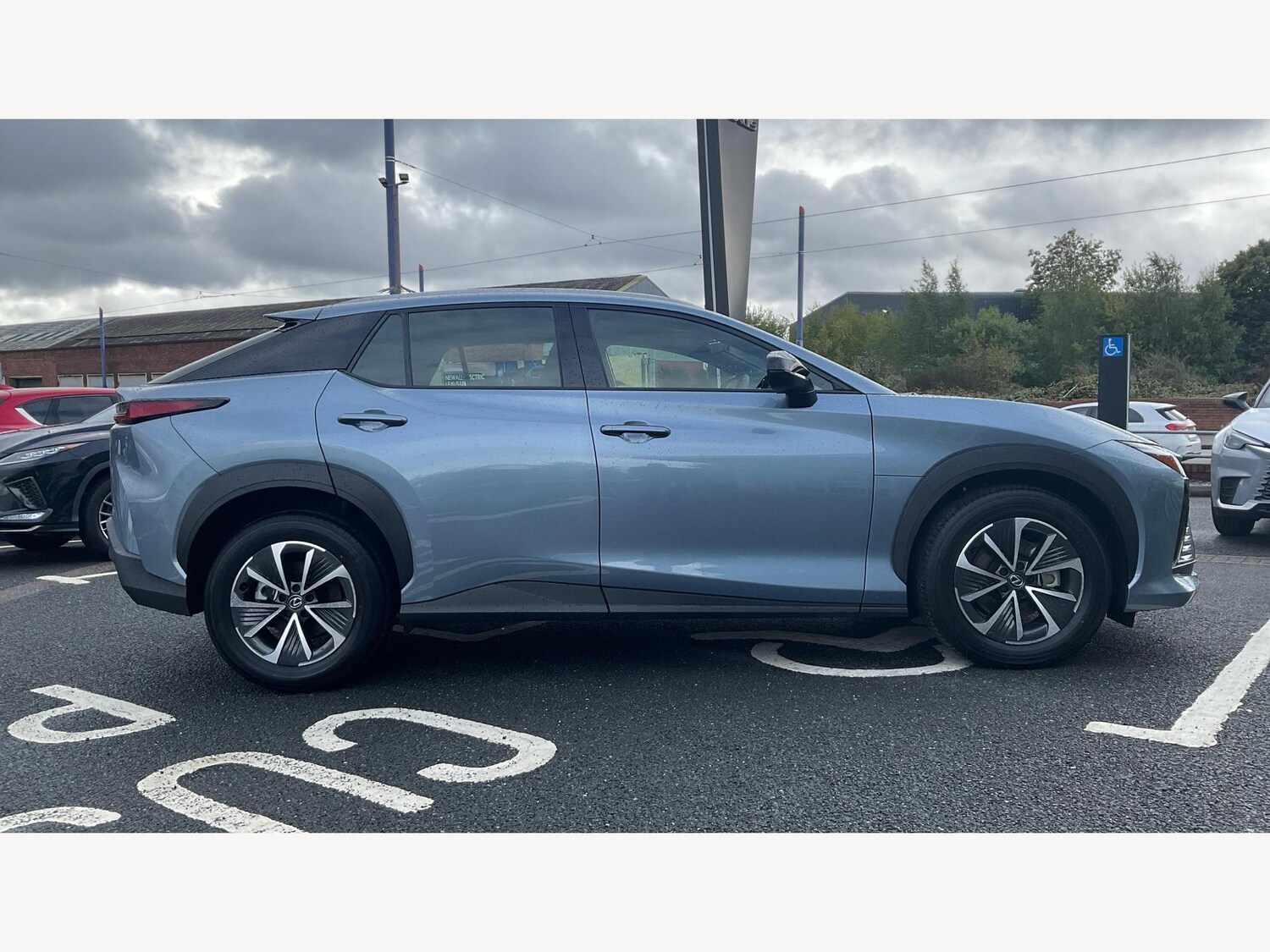 Used Lexus RZ 2025 for sale - 76538424: Photo 18