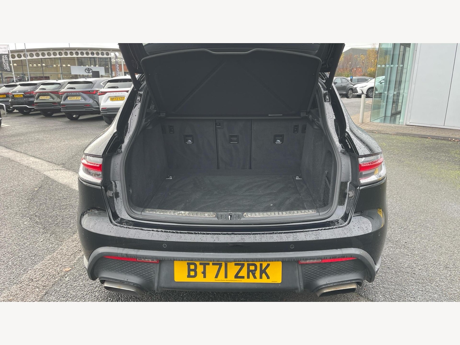 Used Porsche Macan 2021 for sale - 76753098: Photo 17