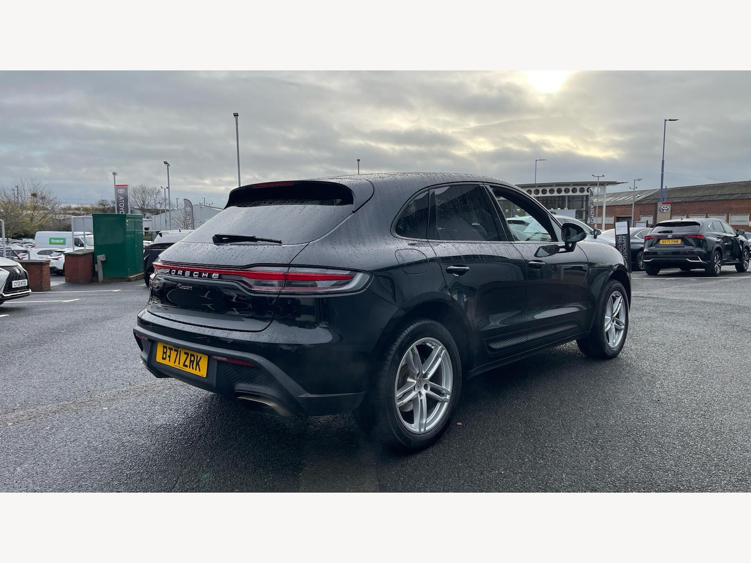 Used Porsche Macan 2021 for sale - 76753098: Photo 20