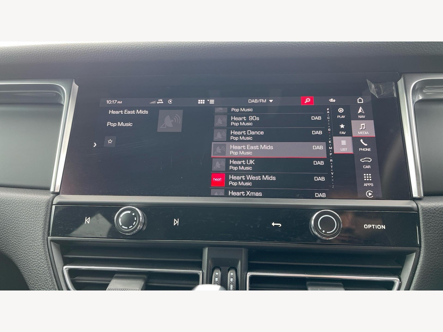 Used Porsche Macan 2021 for sale - 76753098: Photo 23