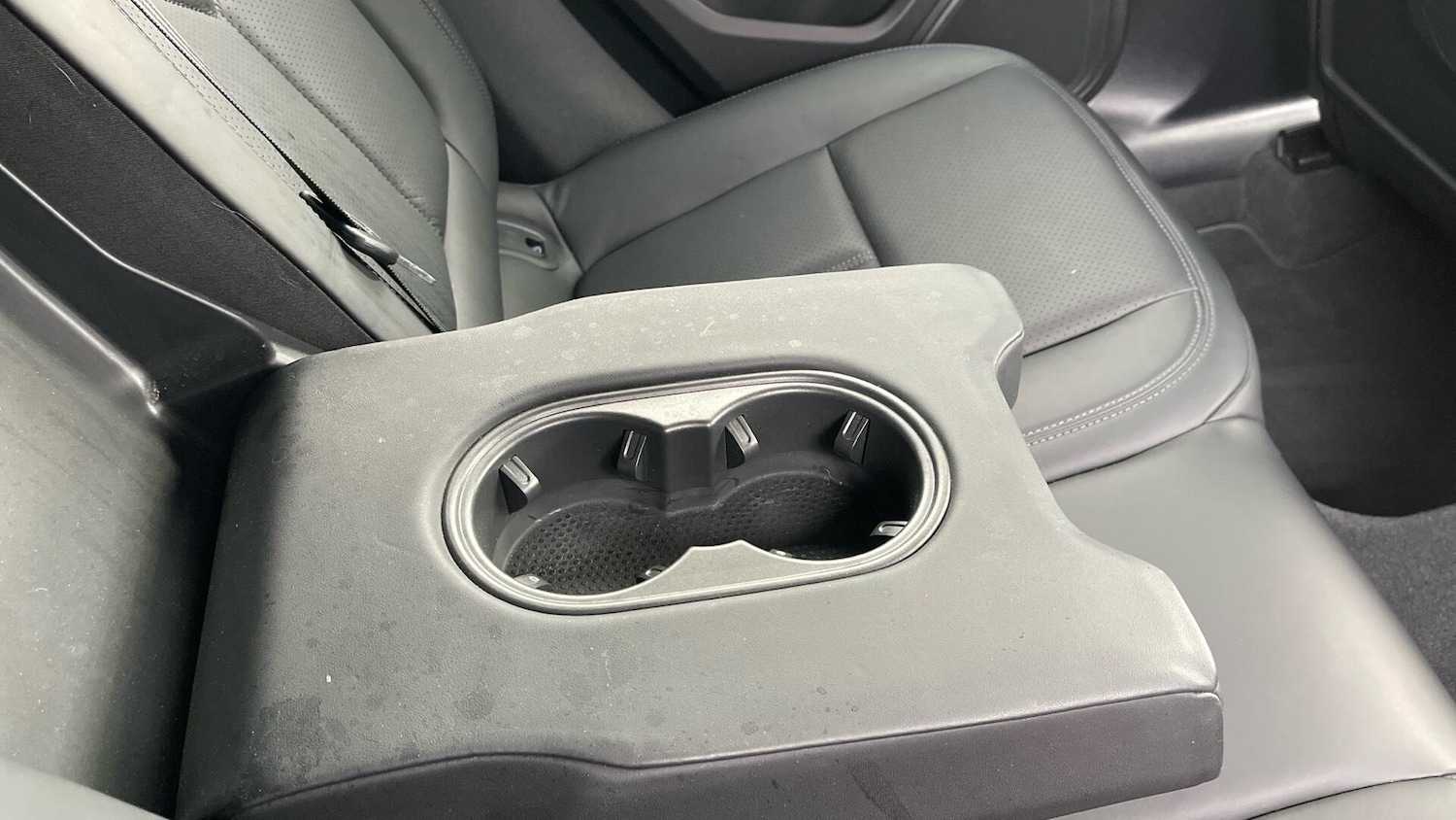 Used Porsche Macan 2021 for sale - 76753098: Photo 36