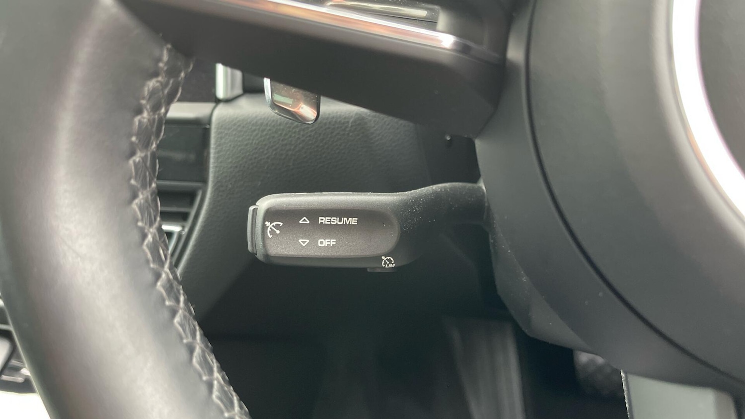 Used Porsche Macan 2021 for sale - 76753098: Photo 42