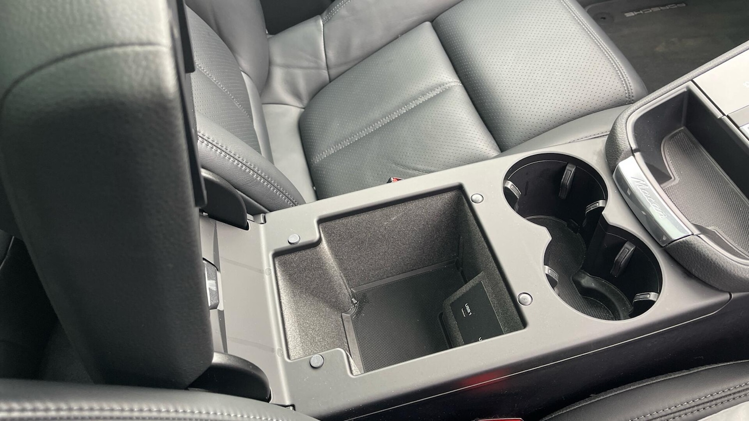 Used Porsche Macan 2021 for sale - 76753098: Photo 48