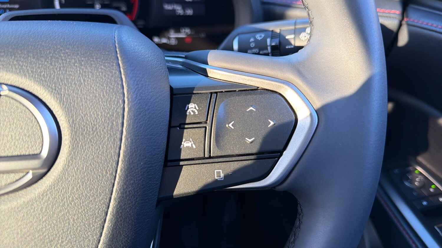 Used Lexus LBX 2025 for sale - 77768693: Photo 43