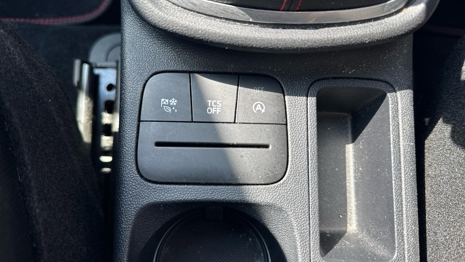 Vehicle 33