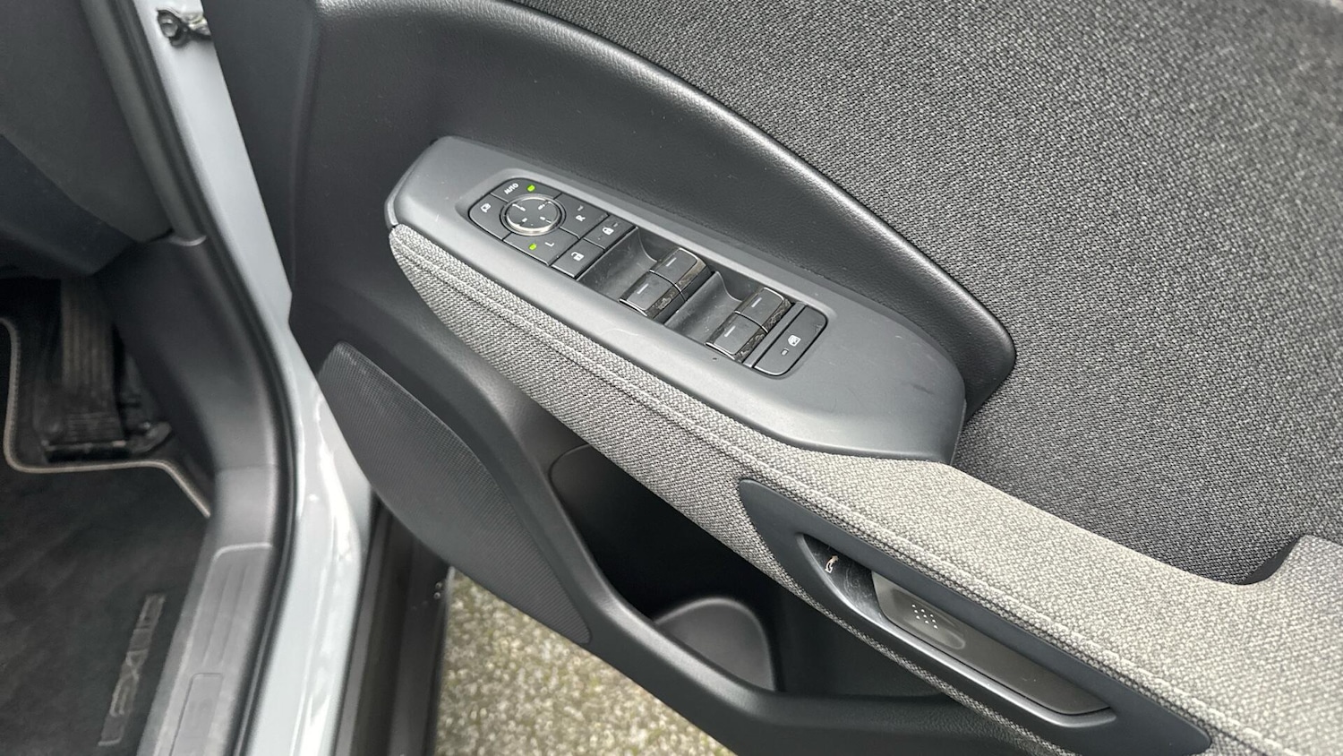 Used Lexus LBX 2024 for sale - 77015584: Photo 45