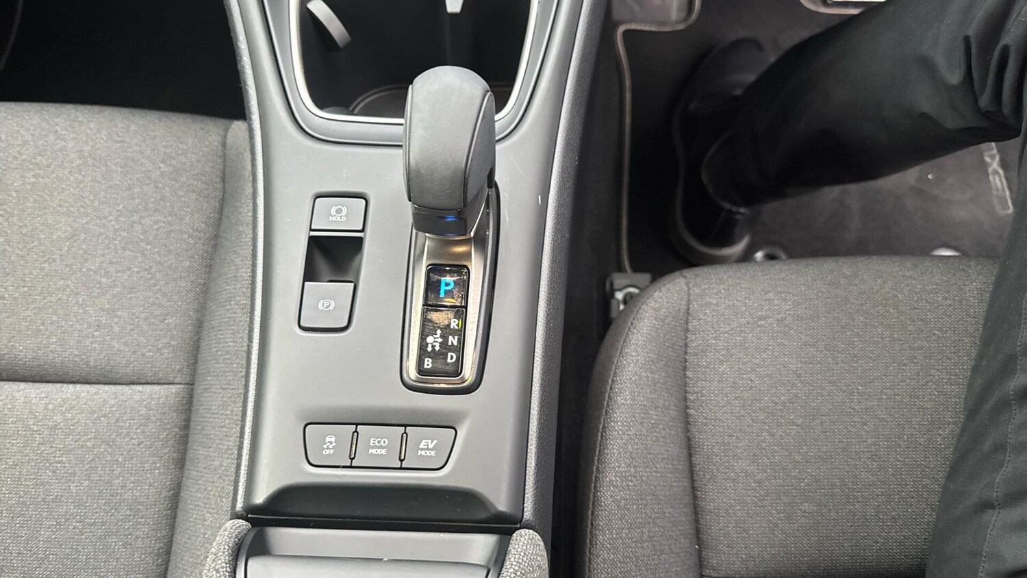 Used Lexus LBX 2024 for sale - 77015584: Photo 46