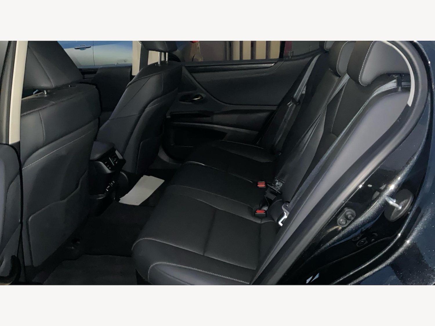 Used Lexus ES 2021 for sale - 77102038: Photo 16