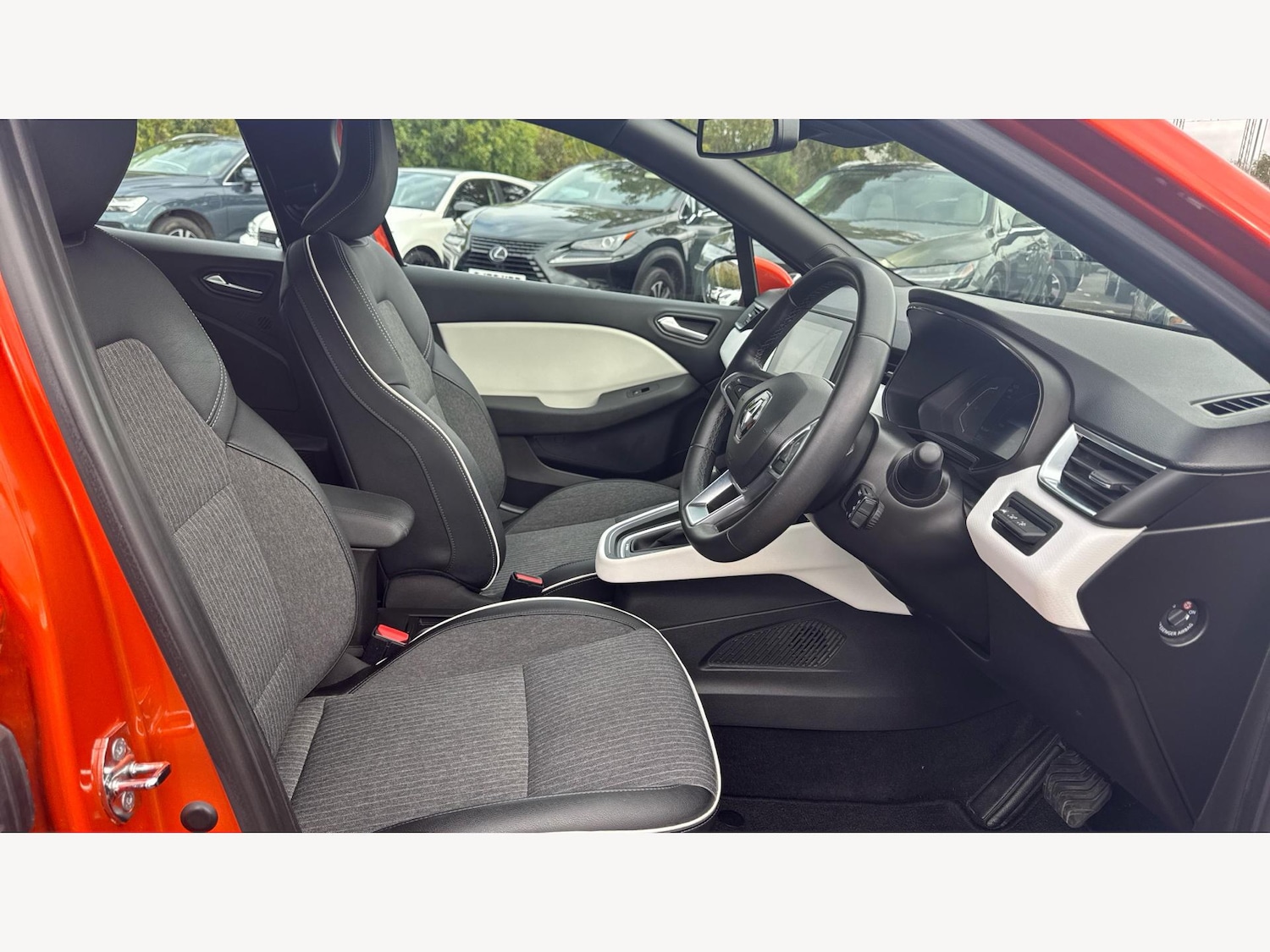 Used Renault Clio 2022 for sale - 76199997: Photo 15