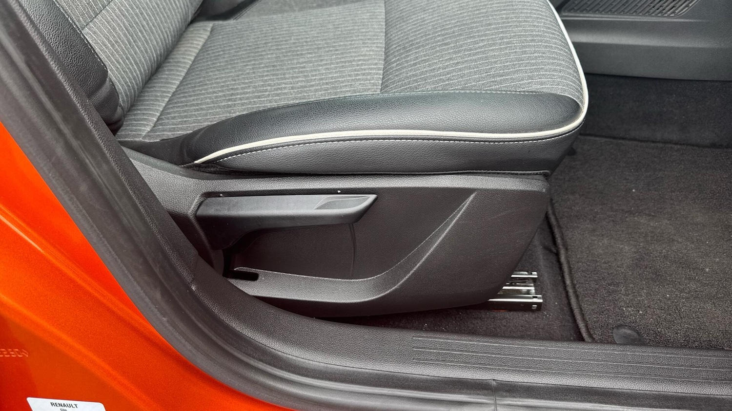 Used Renault Clio 2022 for sale - 76199997: Photo 32