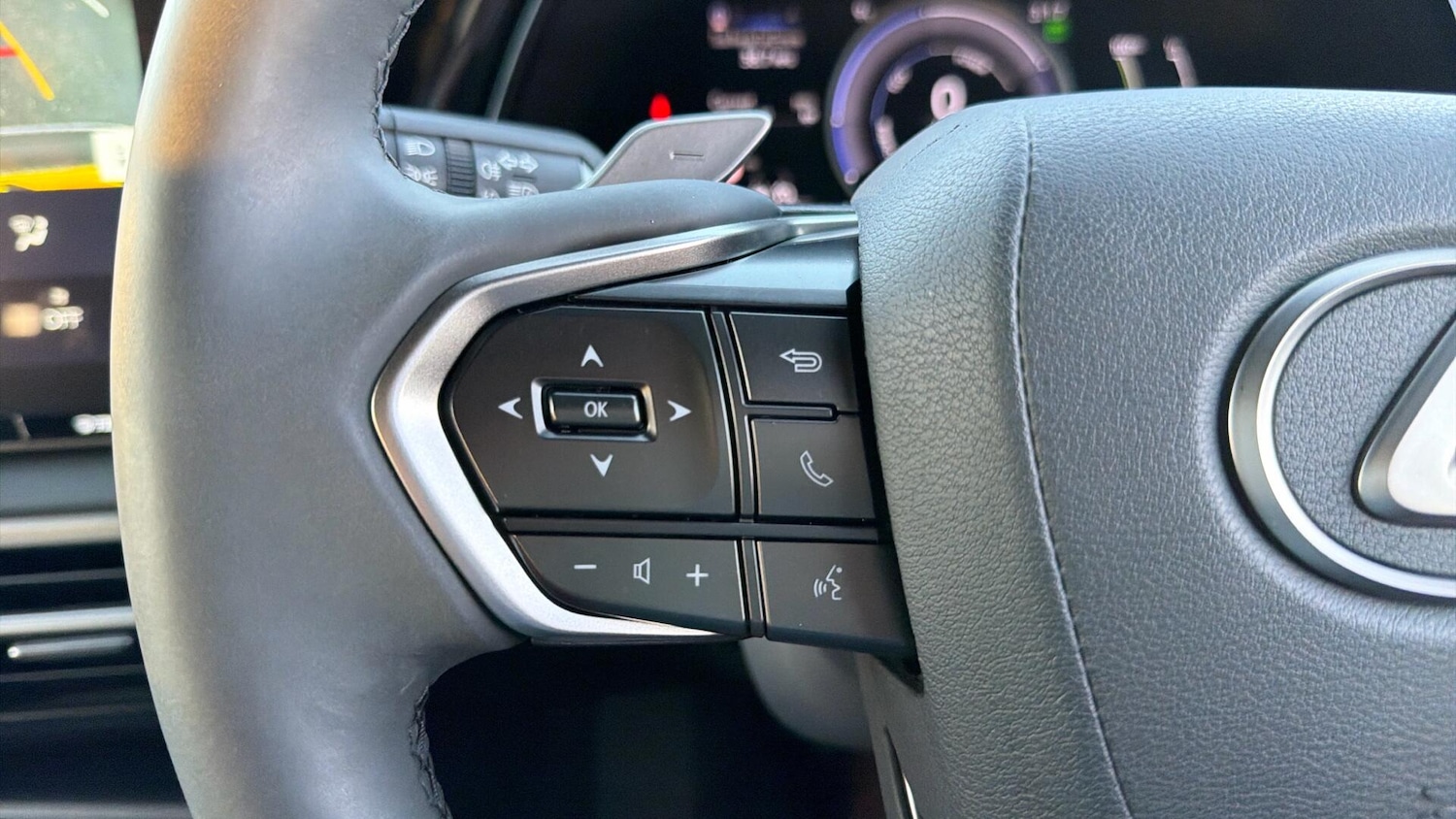 Used Lexus RX 2024 for sale - 76996486: Photo 40