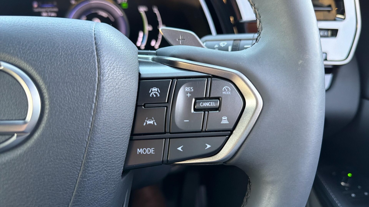 Used Lexus RX 2024 for sale - 76996486: Photo 41