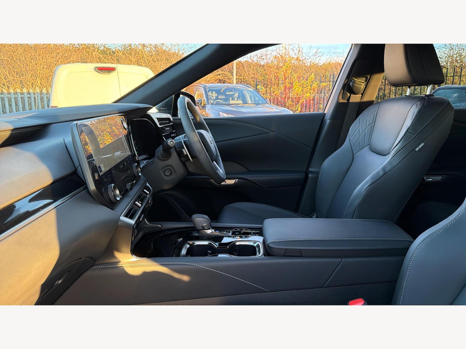 Used Lexus RX 2024 for sale - 76996486: Photo 8