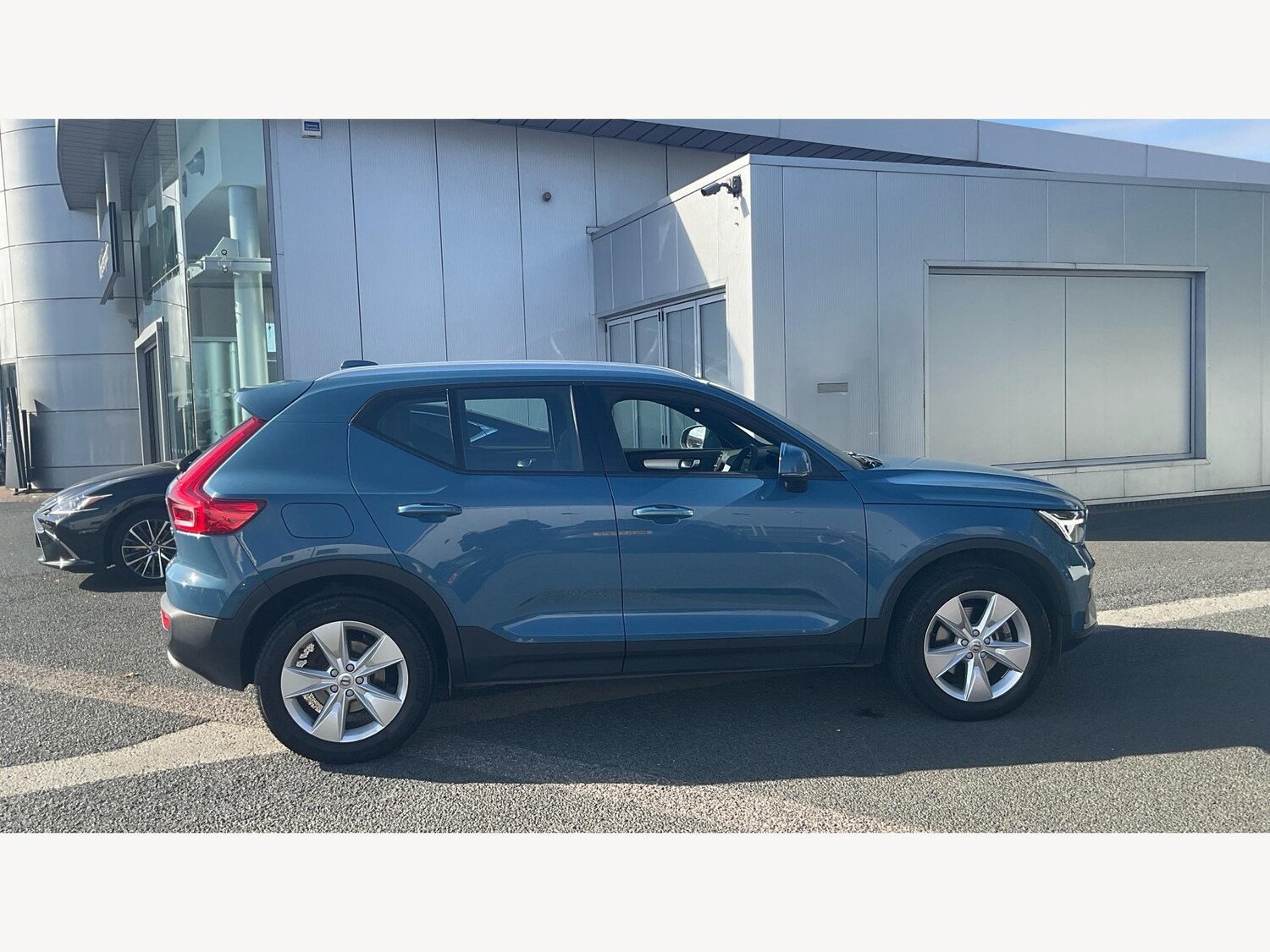 Used Volvo XC40 for sale - 76539001: Photo 18