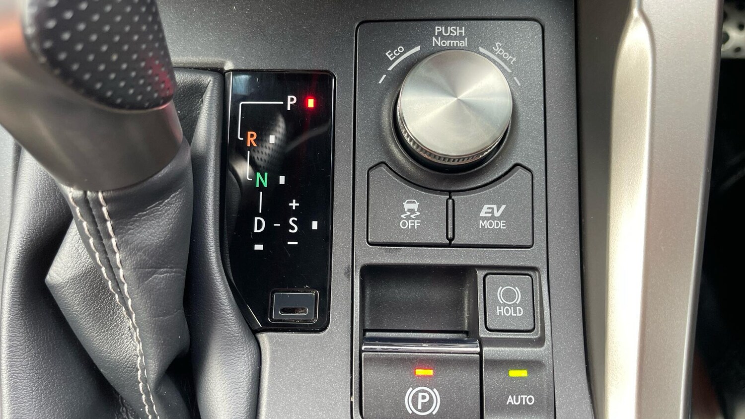 Used Lexus NX 2019 for sale - 77564984: Photo 41