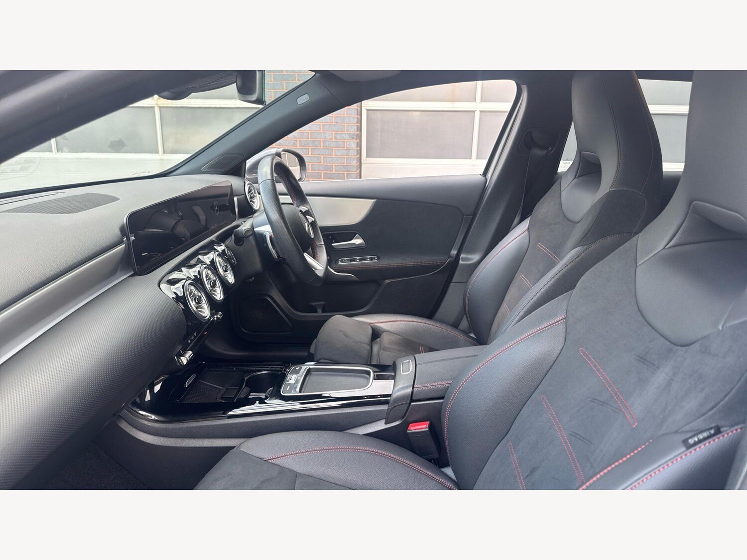 Used Mercedes-Benz A-Class 2024 for sale - 78170115: Photo 8