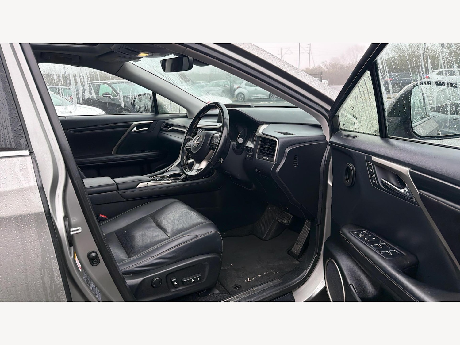 Used Lexus RX 2017 for sale - 77330932: Photo 15