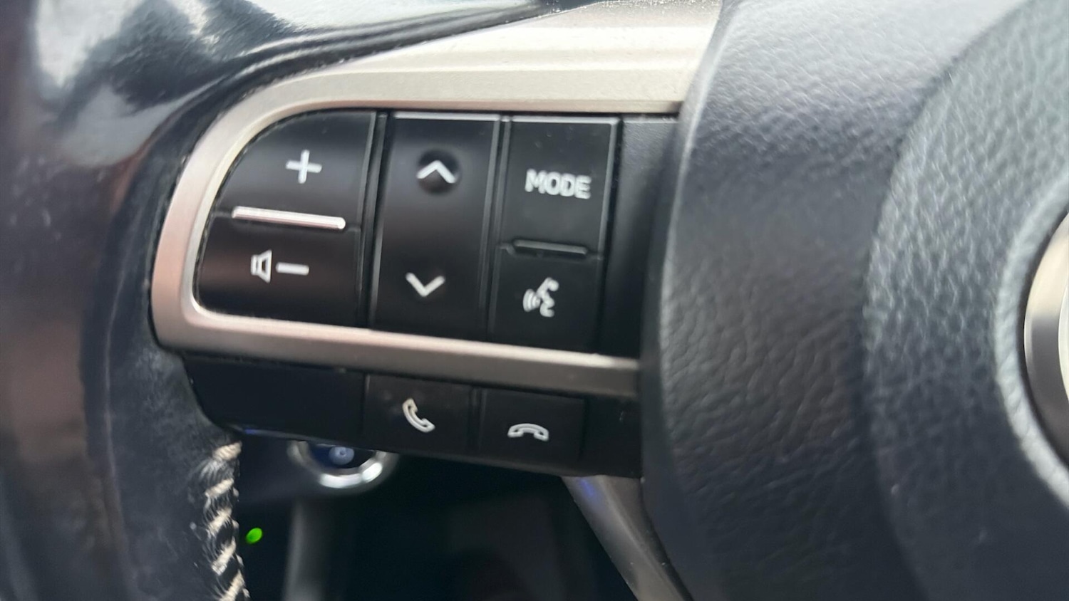 Used Lexus RX 2017 for sale - 77330932: Photo 56