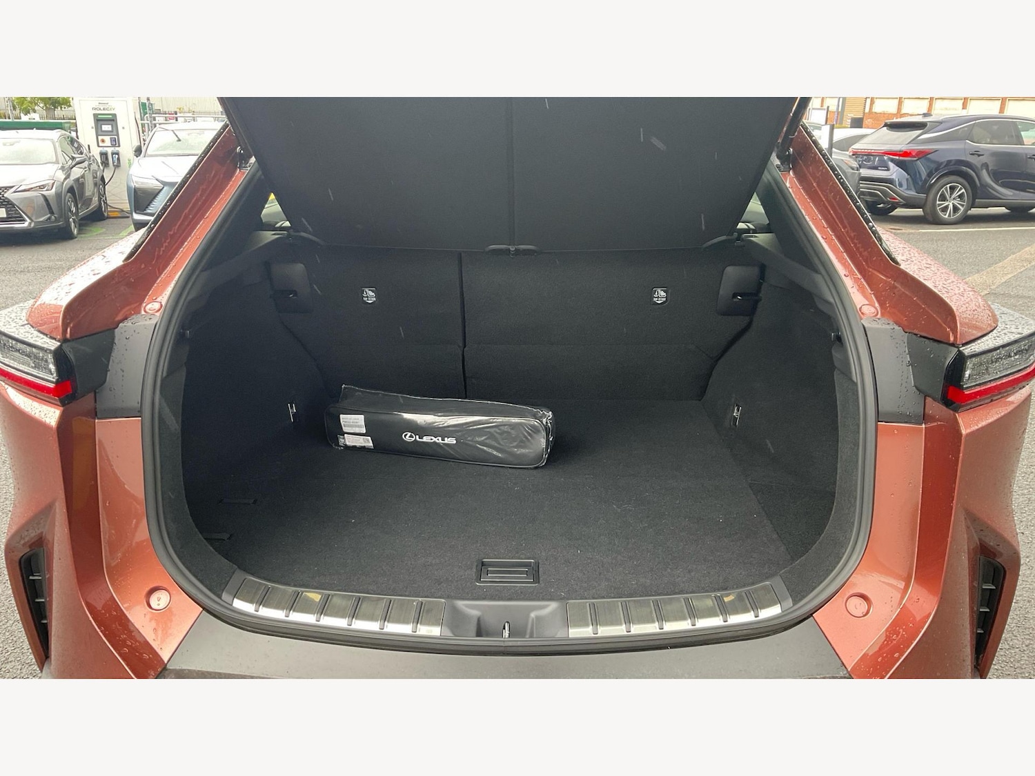 Used Lexus RZ 2025 for sale - 76607382: Photo 17