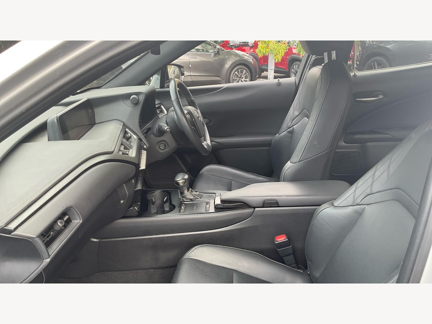 Used Lexus UX 2020 for sale - 76537820: Photo 8
