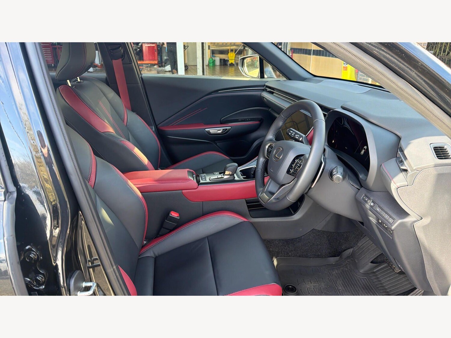 Used Lexus LBX 2025 for sale - 78171337: Photo 15